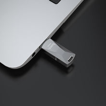 Заредете изображение във визуализатора на галерията – HOCO флашка UD5 32GB USB3.0
