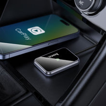 Заредете изображение във визуализатора на галерията – Wireless CarPlay adapter Hoco USB A / USB C HU1 black