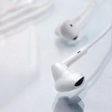 Заредете изображение във визуализатора на галерията – Ugreen in -ear USB Type C headphones with remote and microphone white (EP101 60700) - TopMag
