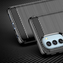Заредете изображение във визуализатора на галерията – Carbon Case Flexible Cover Sleeve Motorola Moto G51 5G black - TopMag

