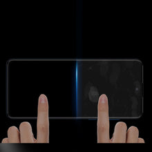 Заредете изображение във визуализатора на галерията – Dux Ducis 10D Tempered Glass durable 9H tempered glass full screen with frame Motorola Edge 30 black (case friendly) - TopMag

