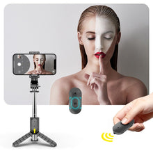 Заредете изображение във визуализатора на галерията – Combo selfie stick with tripod and remote control bluetooth black Q11 / TR19
