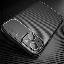 Заредете изображение във визуализатора на галерията – Vennus Carbon Elite for Motorola G60S Black
