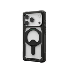 Заредете изображение във визуализатора на галерията – UAG Urban Armor Gear case PLASMA XTE compatible with MagSafe for IPHONE 17 Pro black / clear
