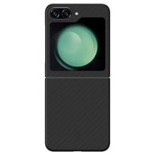Заредете изображение във визуализатора на галерията – Spigen Airskin Pro case for Samsung Galaxy Z Flip 5 - black
