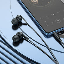 Заредете изображение във визуализатора на галерията – HOCO wire earphones Jack 3,5 mm with microphone M124 black
