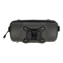 Заредете изображение във визуализатора на галерията – WILDMAN traveling bag for bike handlebars with zipper 2L GD7X green

