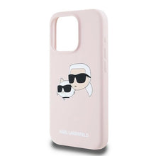 Заредете изображение във визуализатора на галерията – Karl Lagerfeld Silicone Karl&amp;Choupette MagSafe case for iPhone 15 Pro Max - pink
