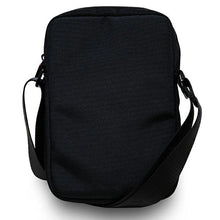 Заредете изображение във визуализатора на галерията – BMW Carbon &amp; Red Stripe bag for 8" tablet - black
