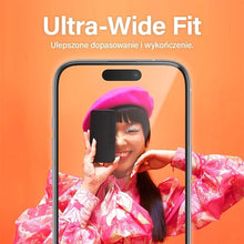 Заредете изображение във визуализатора на галерията – PanzerGlass Ultra-Wide Fit tempered glass with positioner for iPhone 15
