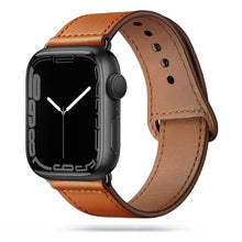 Заредете изображение във визуализатора на галерията – Tech-Protect LeatherFit strap for Apple Watch 4 / 5 / 6 / 7 / 8 / 9 / SE / Ultra 1 / 2 (42/44/45/49 mm) - brown
