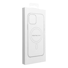 Заредете изображение във визуализатора на галерията – FULL MATTE MAG COVER case compatible with MagSafe for IPHONE 17 black
