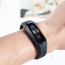 Заредете изображение във визуализатора на галерията – Tech-Protect Armor strap for Xiaomi Mi Smart Band 5 / 6 / 6 NFC - black
