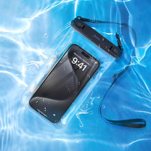 Заредете изображение във визуализатора на галерията – Waterproof case for mobile phone Hoco IP68 222 x 125 x 21 mm HX52 transparent
