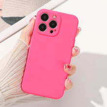 Заредете изображение във визуализатора на галерията – Silicone Case for Samsung Galaxy A55 - black
