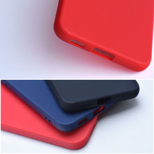 Заредете изображение във визуализатора на галерията – SOFT case for IPHONE 17 Pro Max red
