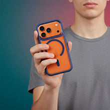 Заредете изображение във визуализатора на галерията – ROAR case MAG BUMPER compatible with MagSafe for IPHONE 18 Pro Max / 17 Pro Max navy blue

