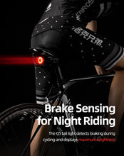 Заредете изображение във визуализатора на галерията – Rockbros Q5 rear bicycle light with intelligent stop system - black
