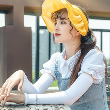 Заредете изображение във визуализатора на галерията – Rockbros XT9002W cycling sleeves - white (2 pcs.)
