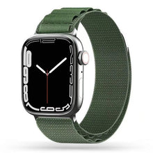 Заредете изображение във визуализатора на галерията – Tech-Protect Nylon Pro Strap for Apple Watch 4/5/6/7/8/9/SE/Ultra 1/2 (42/44/45/49 mm) - Dark Green
