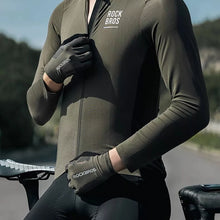 Заредете изображение във визуализатора на галерията – Rockbros 16110006002 shock-absorbing cycling gloves size M - green and black
