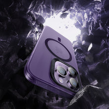 Заредете изображение във визуализатора на галерията – Benks Etui Magnetic Lucid Armor for Iphone 14 Pro Max purple
