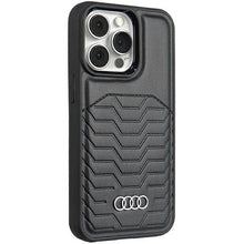 Заредете изображение във визуализатора на галерията – Audi Synthetic Leather case with MagSafe for iPhone 15 Pro - black
