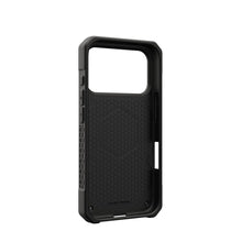 Заредете изображение във визуализатора на галерията – UAG Urban Armor Gear case MONARCH PRO compatible with MagSafe for IPHONE 17 Pro titanium
