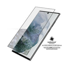 Заредете изображение във визуализатора на галерията – PanzerGlass E2E Microfracture antibacterial glass for Samsung Galaxy S22 Ultra - with black frame
