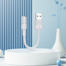 Заредете изображение във визуализатора на галерията – HOCO адаптер AUX USB A към Jack 3,5 мм LS37 0,15 м сив
