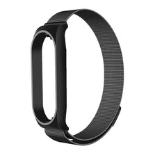 Заредете изображение във визуализатора на галерията – Метална каишка за XIAOMIi Mi Band 7 черна (01)
