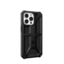 Заредете изображение във визуализатора на галерията – Гръб UAG Urban Armor Gear MONARCH за IPHONE 13 Pro черен
