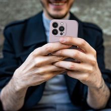 Заредете изображение във визуализатора на галерията – Гръб SILICONE MAG COVER съвместим с MagSafe за IPHONE 11 Pro розов
