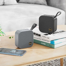 Заредете изображение във визуализатора на галерията – HOCO speaker bluetooth HC22 Auspicious sports black
