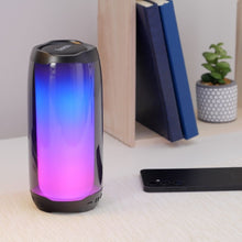 Заредете изображение във визуализатора на галерията – Безжична колонка HOCO (bluetooth) HC8 черен
