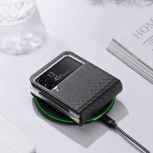Заредете изображение във визуализатора на галерията – Калъф DUX DUCIS BRIL за SAMSUNG Z Flip4 5G черен
