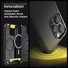 Заредете изображение във визуализатора на галерията – SPIGEN RUGGED ARMOR калъф за MAG compatible with MagSafe for IPHONE 15 Pro matte черен
