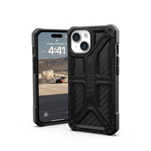 Заредете изображение във визуализатора на галерията – Гръб UAG Urban Armor Gear MONARCH за IPHONE 15 carbon fiber
