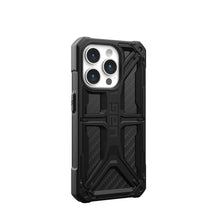 Заредете изображение във визуализатора на галерията – Гръб UAG Urban Armor Gear MONARCH за IPHONE 15 Pro carbon fiber
