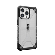 Заредете изображение във визуализатора на галерията – (UAG) Urban Armor Gear Plasma калъф за IPHONE 15 PRO MAX ледено
