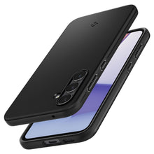 Заредете изображение във визуализатора на галерията – SPIGEN Thin Fit калъф за SAMSUNG S23 FE черен
