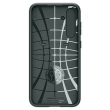 Заредете изображение във визуализатора на галерията – SPIGEN Optik Armor за SAMSUNG S23 FE бездънен зелен
