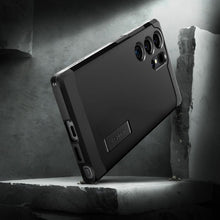 Заредете изображение във визуализатора на галерията – Оригинален гръб SPIGEN TOUGH ARMOR for SAMSUNG S24 Ultra черен
