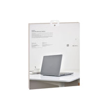 Заредете изображение във визуализатора на галерията – WiWU - iKavlar Crystal Shield за MacBook Air 13.6" 2022 - прозрачен
