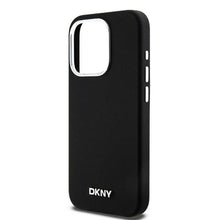 Заредете изображение във визуализатора на галерията – DKNY калъф за IPHONE 15 Pro съвместим с MagSafe DKHMP15LSMCHLK (DKNY HC MagSafe Силикон с хоризонтален метален логотип) черен
