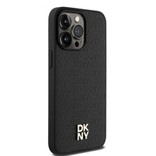 Заредете изображение във визуализатора на галерията – DKNY калъф за IPHONE 15 Pro Max съвместим с MagSafe DKHMP15XPSHRPSK (DKNY HC MagSafe Pu Повторен модел с логотип) черен
