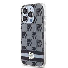 Заредете изображение във визуализатора на галерията – DKNY калъф за IPHONE 15 Pro Max съвместим с MagSafe DKHMP15XHCPTSK (DKNY HC MagSafe PC TPU Кариран модел с печатни ивици) черен
