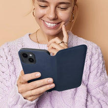 Заредете изображение във визуализатора на галерията – Калъф тип книга DUAL POCKET за IPHONE 16 тъмно син
