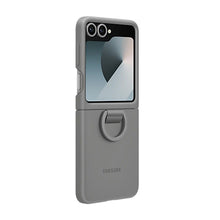 Заредете изображение във визуализатора на галерията – Оригинален гръб SAMSUNG Силиконов гръб за SAMSUNG Flip 6 EF-PF741TJEGWW сив blister
