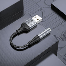 Заредете изображение във визуализатора на галерията – HOCO адаптер AUX USB A (мъжки) към Jack 3,5 мм (женски) LS36 0,12 м черен
